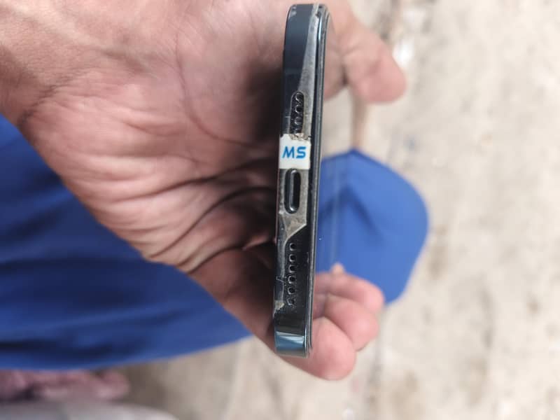 Apple iPhone 12 Pro Max 3
