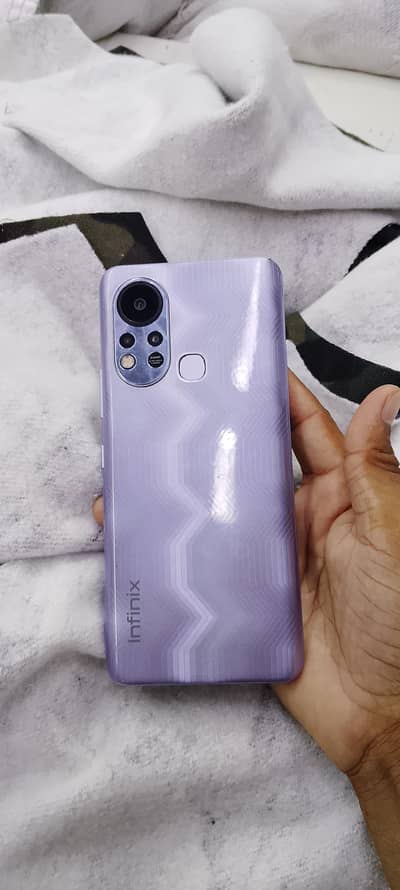 Infinix Hot 11s