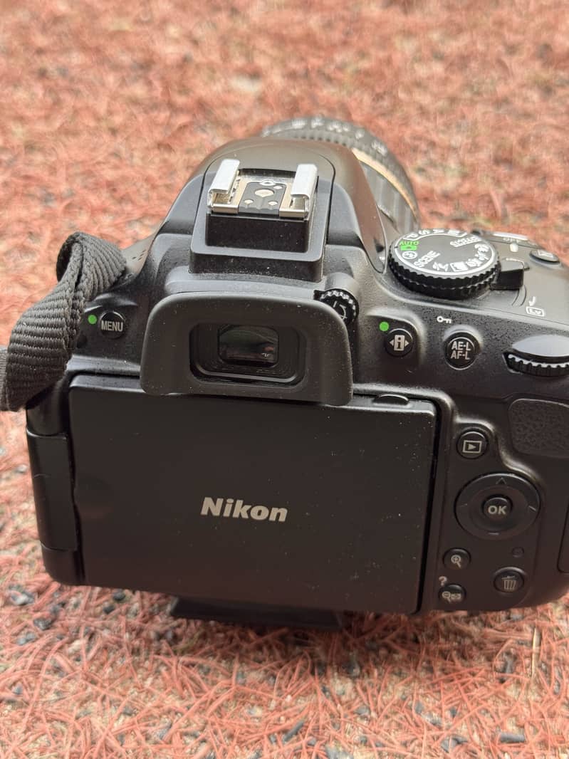 Nikon D5100 2