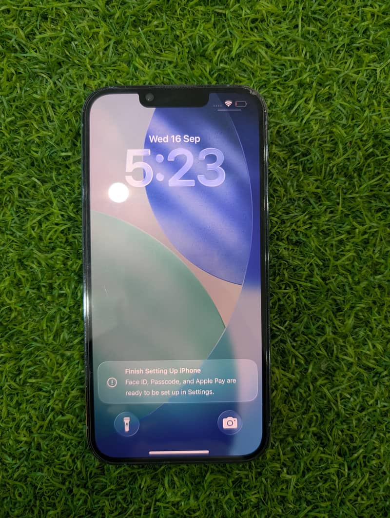 Apple iPhone 13 Pro 2