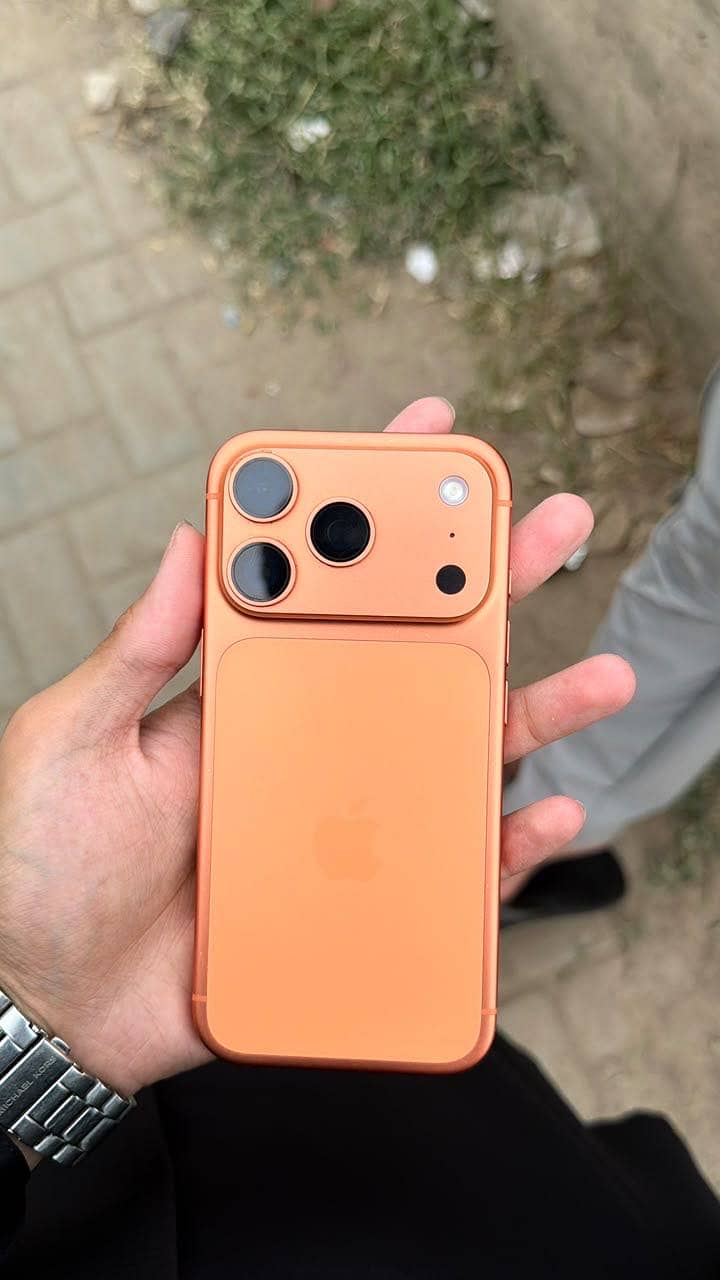 Apple iPhone 17 Pro 5