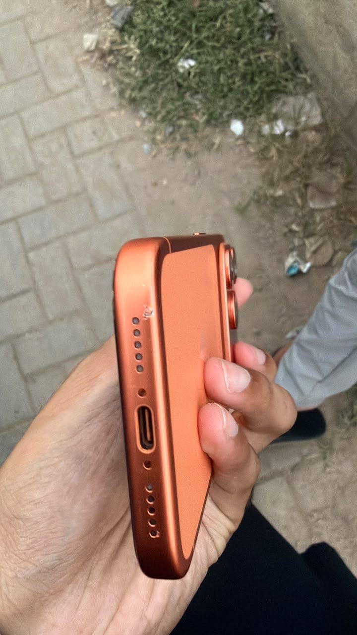 Apple iPhone 17 Pro 8