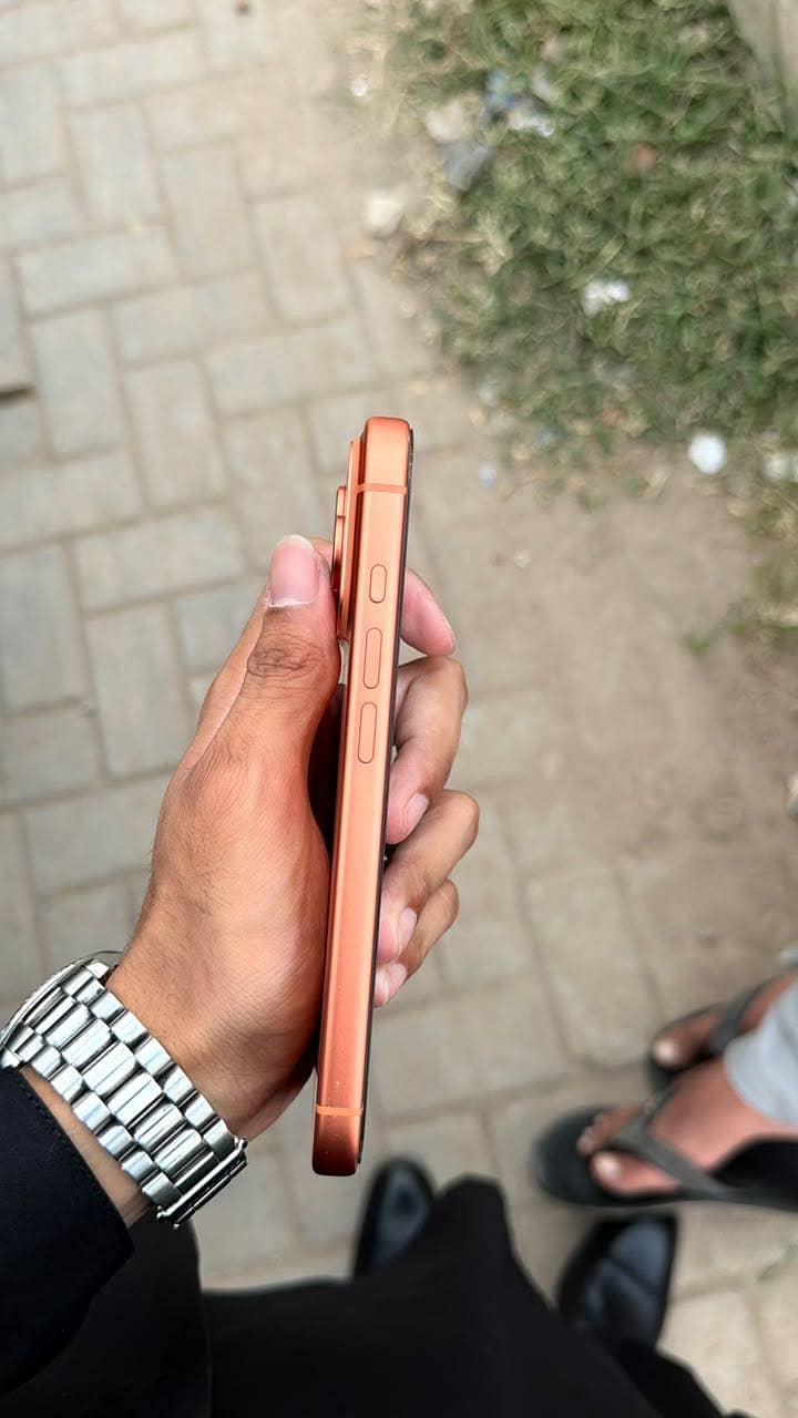 Apple iPhone 17 Pro 9