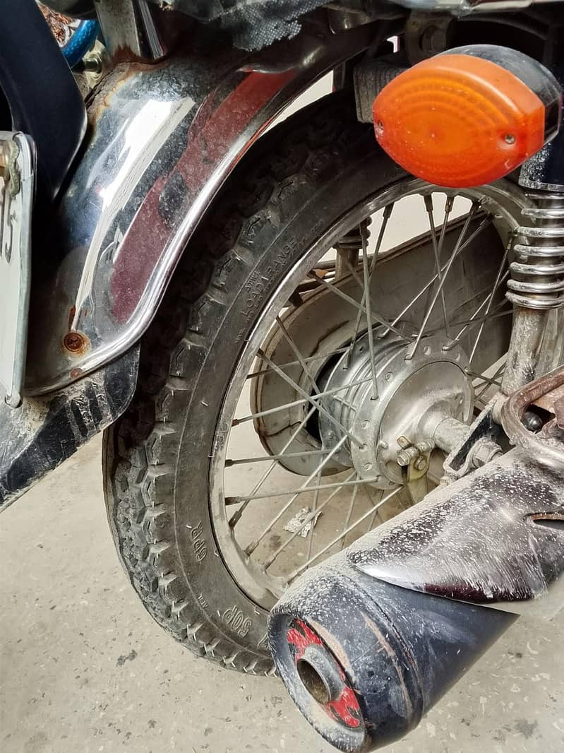 125 2015 model 2
