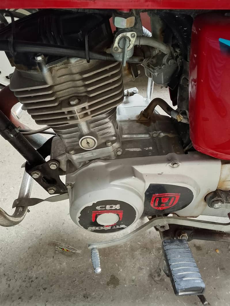 125 2015 model 6