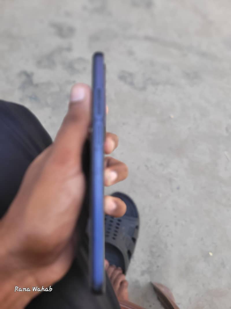 OPPO A60 1