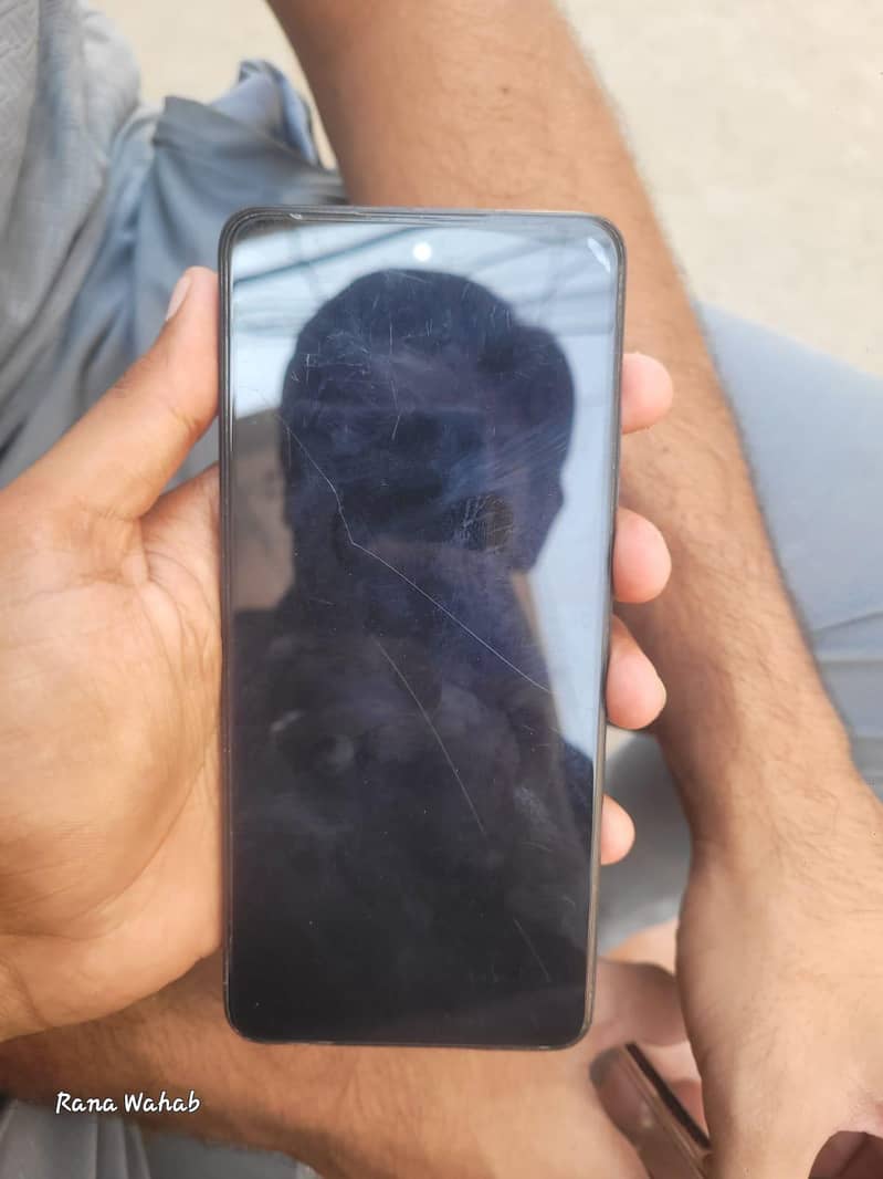 OPPO A60 4