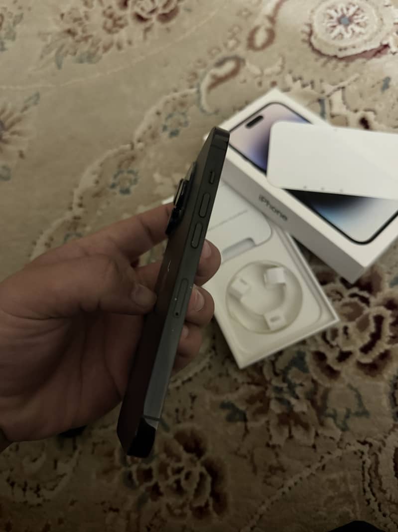 Apple iPhone 14 Pro 3