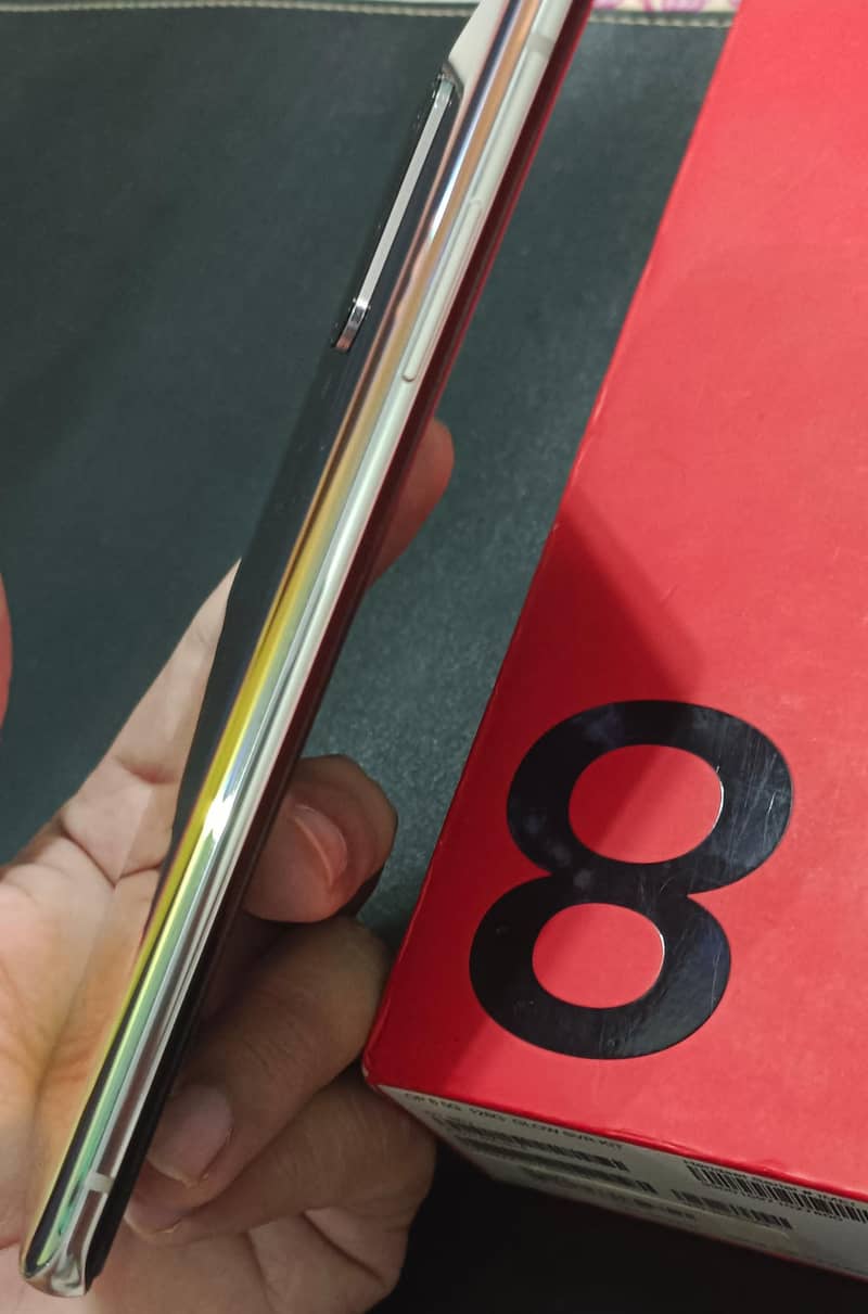 One Plus 8 4