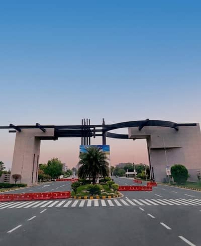 5 Marla Plot Available for Sale in Park Avenue Lahore