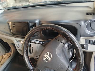 Toyota Pixis Epoch 2014