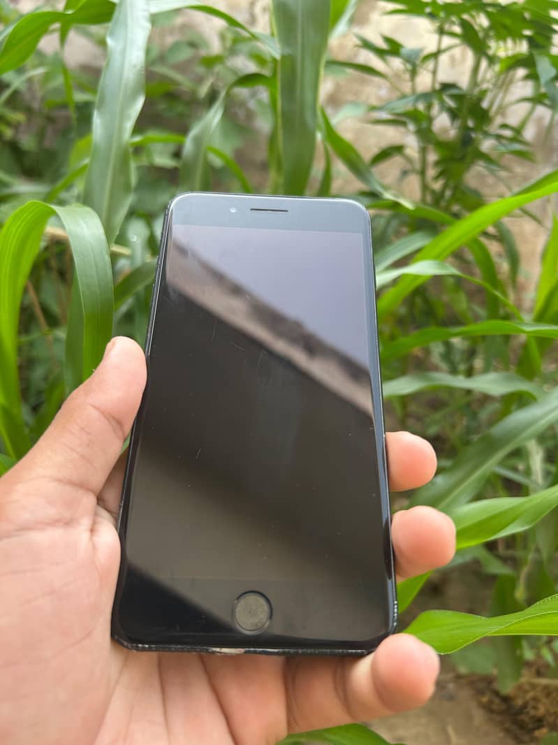 iPhone 7 Plus 128GB 2