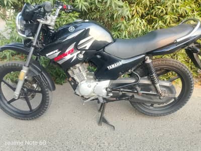 Yamaha ybr 125G 2015