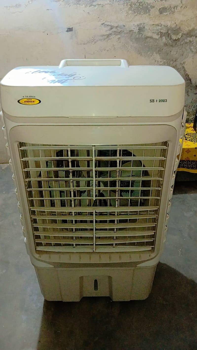 monitor colling centre 0