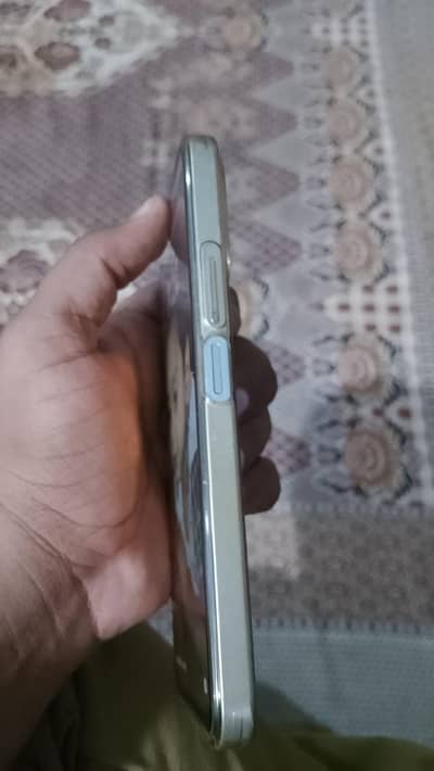 Honor x6c 6.128 3 manth warranty