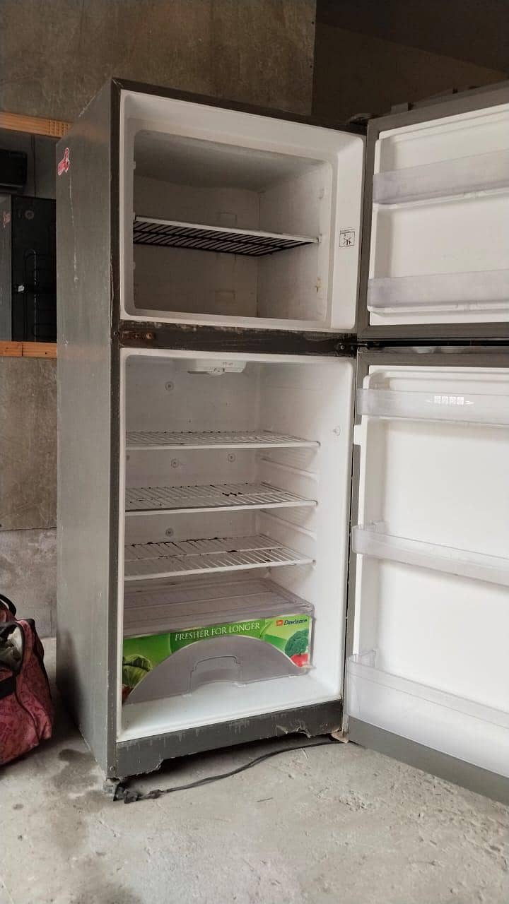 Dawlance refrigerator 1