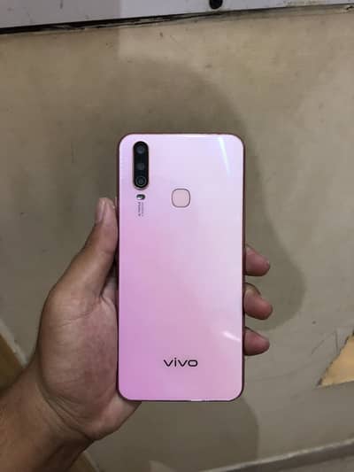 Vivo Y17