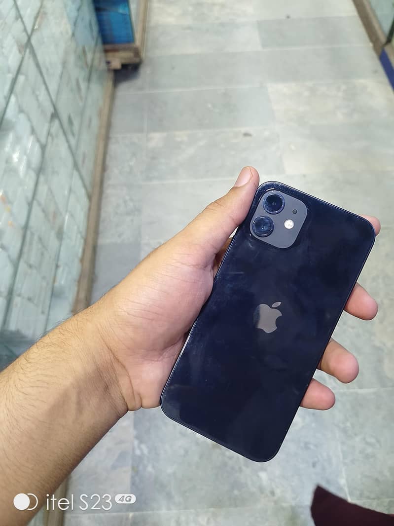 Apple iPhone 12 Pro 0