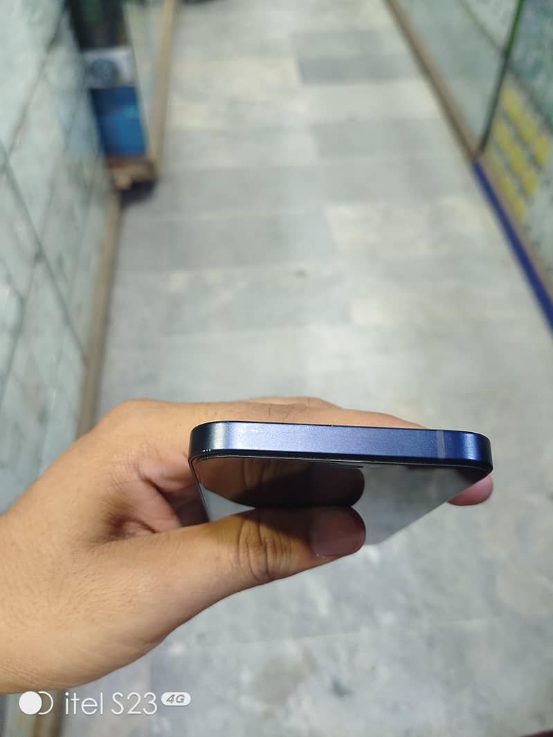 Apple iPhone 12 Pro 1