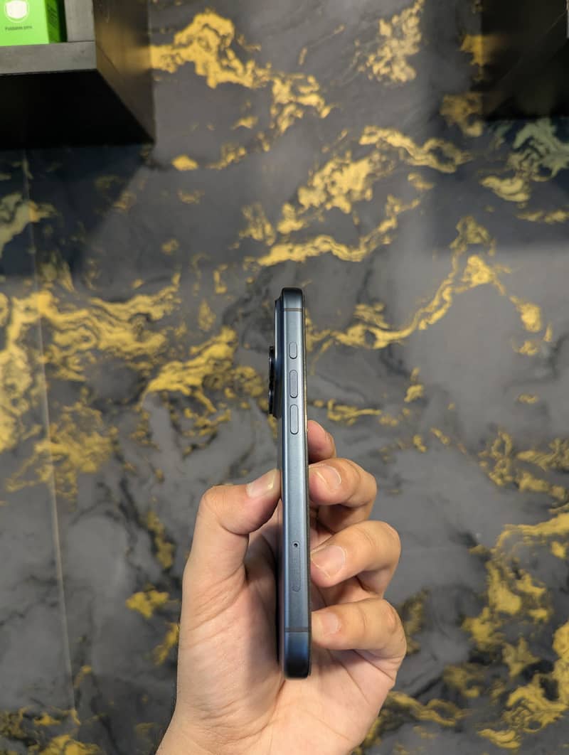 Apple iPhone 17 Pro 3