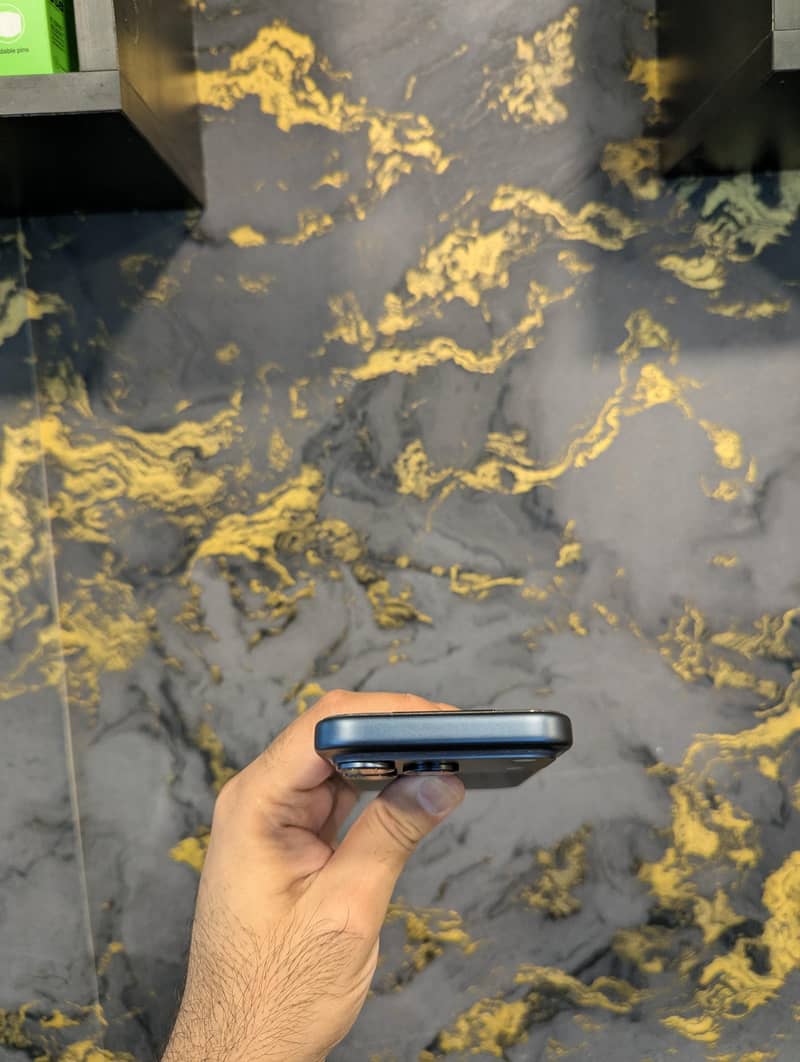 Apple iPhone 17 Pro 4