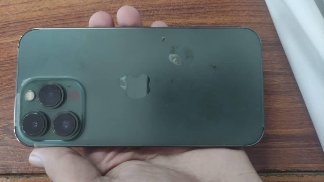 Apple iPhone 13 Pro 4