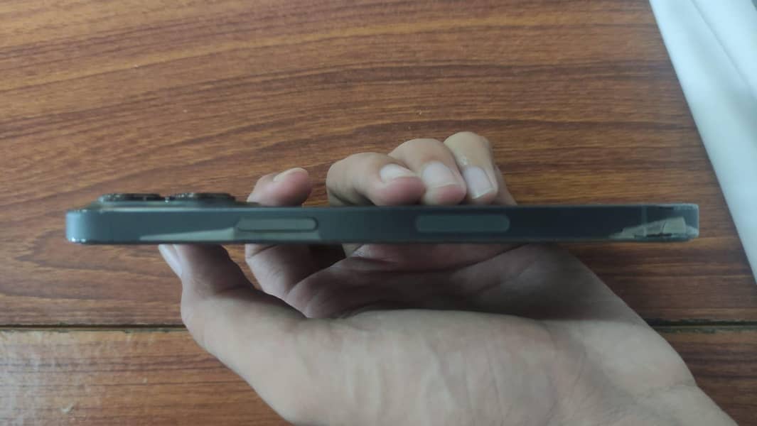 Apple iPhone 13 Pro 5