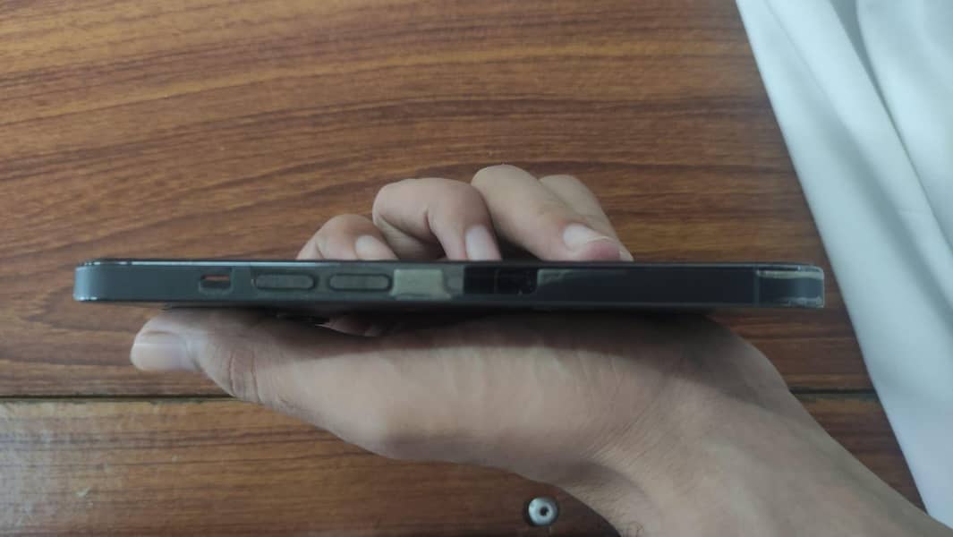 Apple iPhone 13 Pro 7