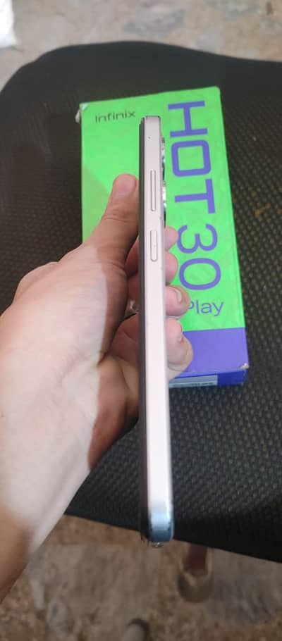 Infinix Hot 30 Play