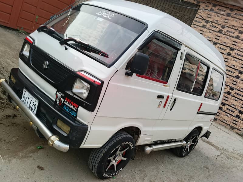 Suzuki Bolan 2011 1