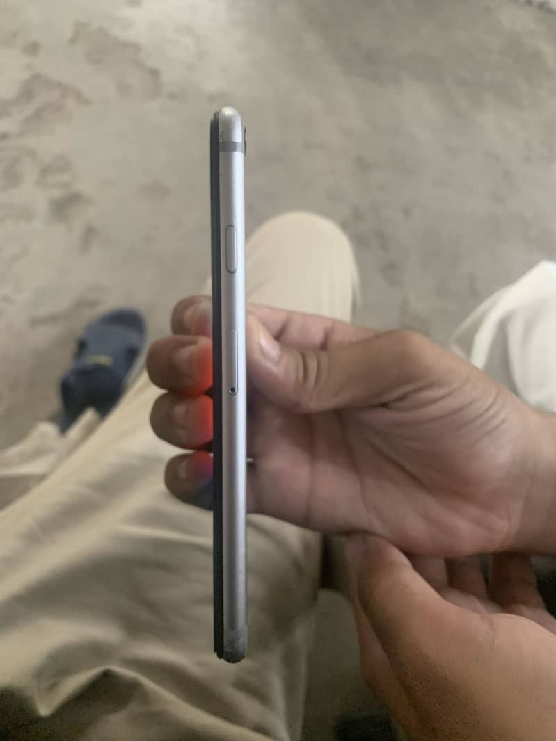 Apple iPhone 6 6