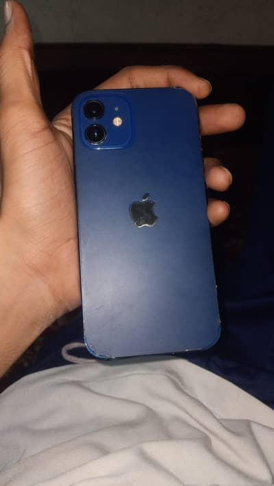 Apple iPhone 12