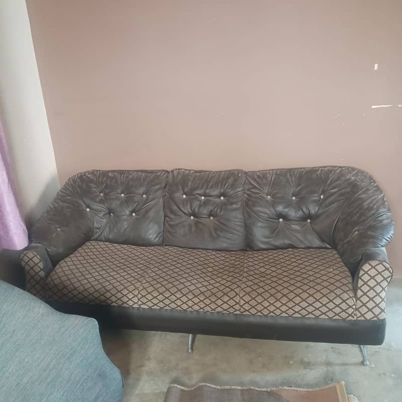 5 Seater Sofa 0