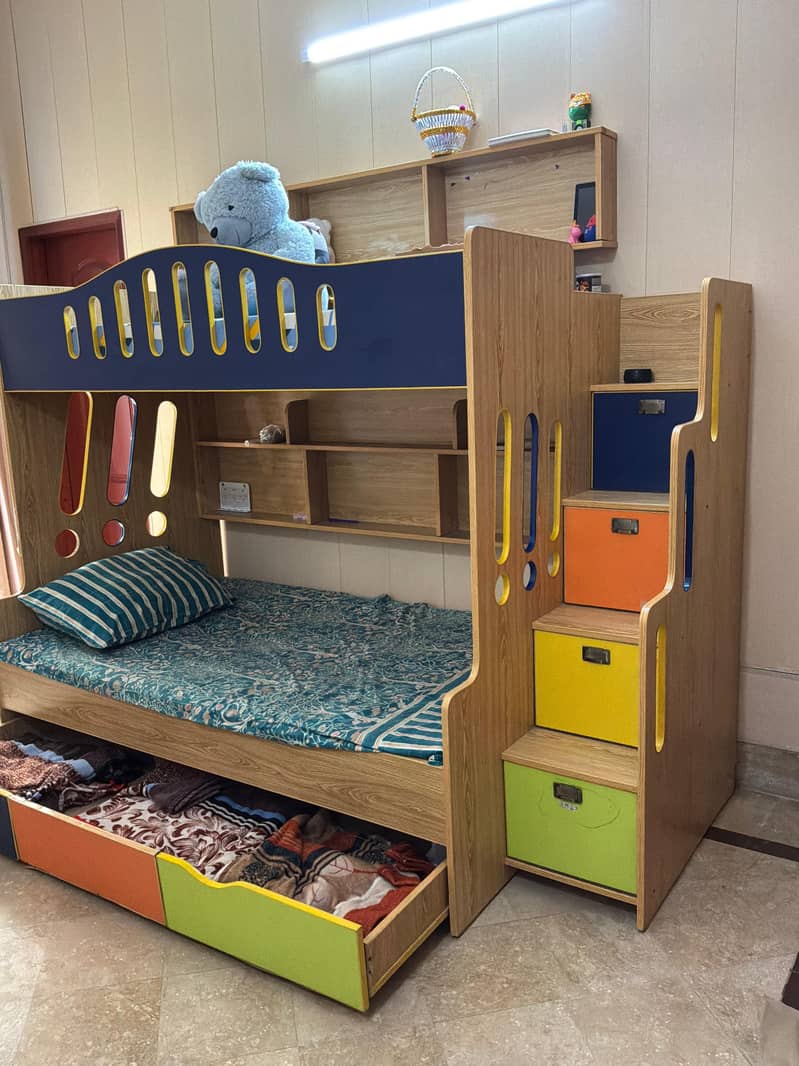 bunk bed 0