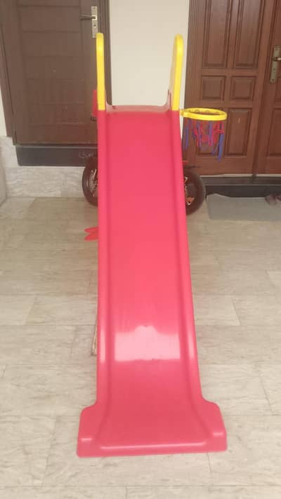 Jumbo baby slide and climber