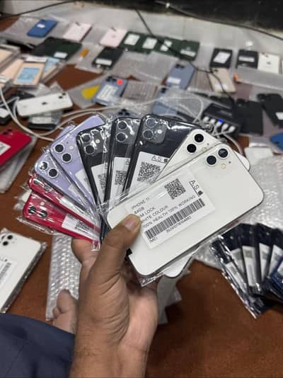 I phone 11 in good condition  contact 03067313328