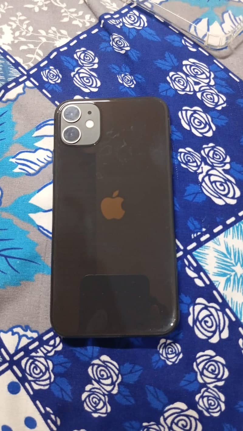 Apple iPhone 11 4