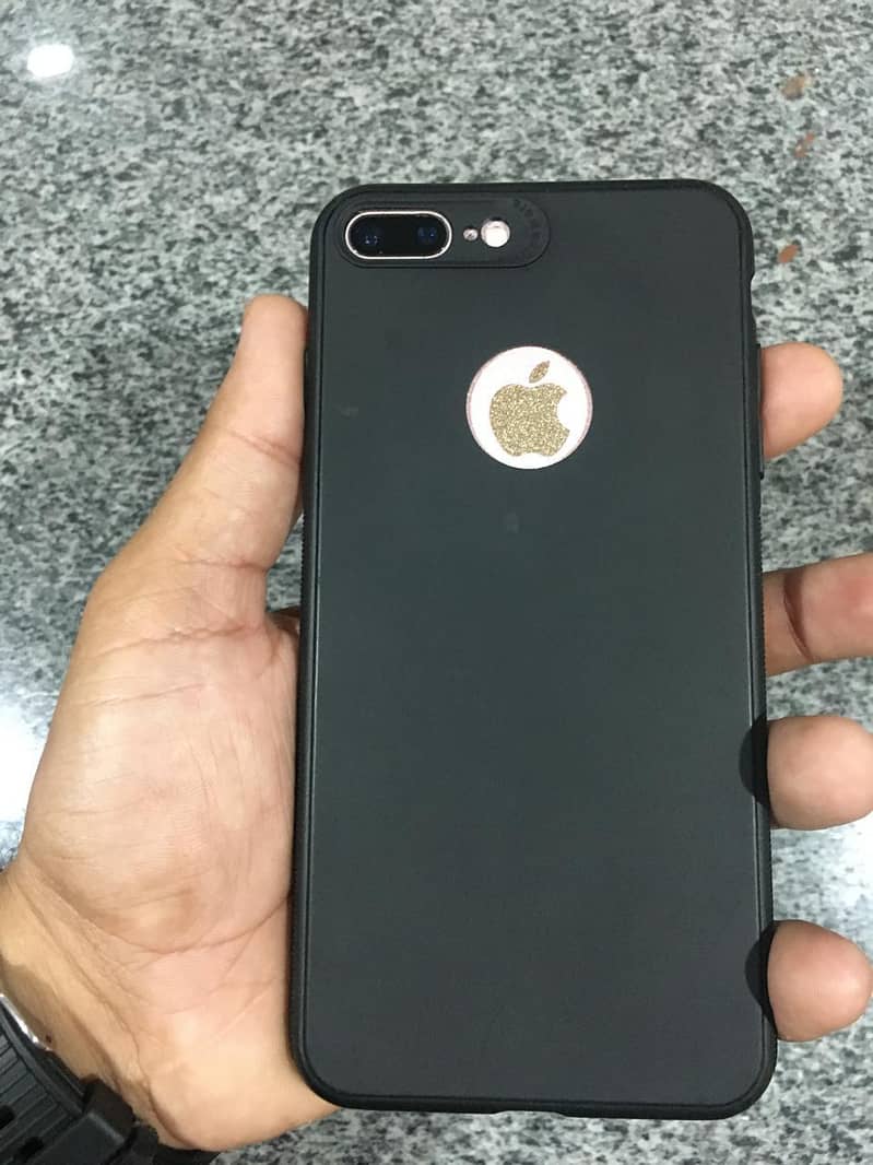 Apple iPhone 7 Plus 10