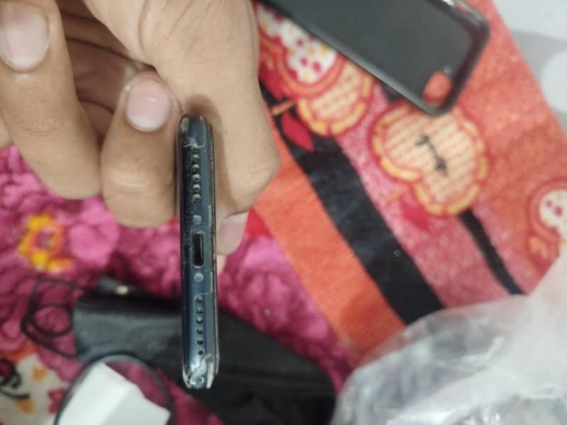 Apple iPhone SE 3