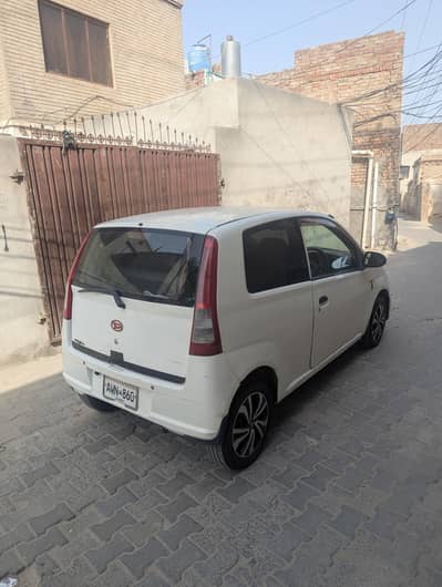 Daihatsu Mira Cocoa 2006/11