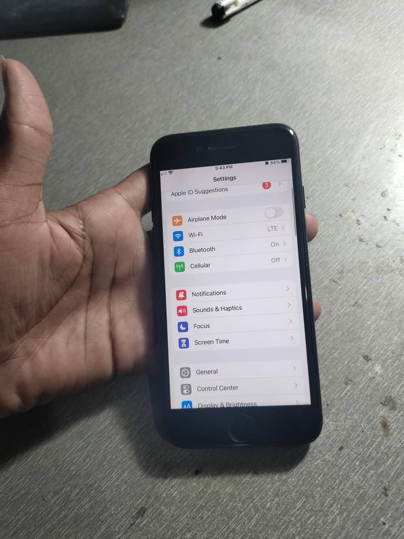 Apple iPhone 7 1