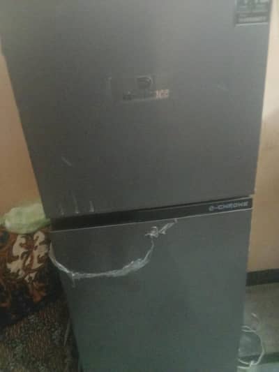 fridge for sale medium size brand new condition
