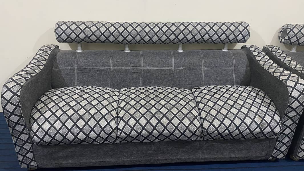 Sofa Set 0