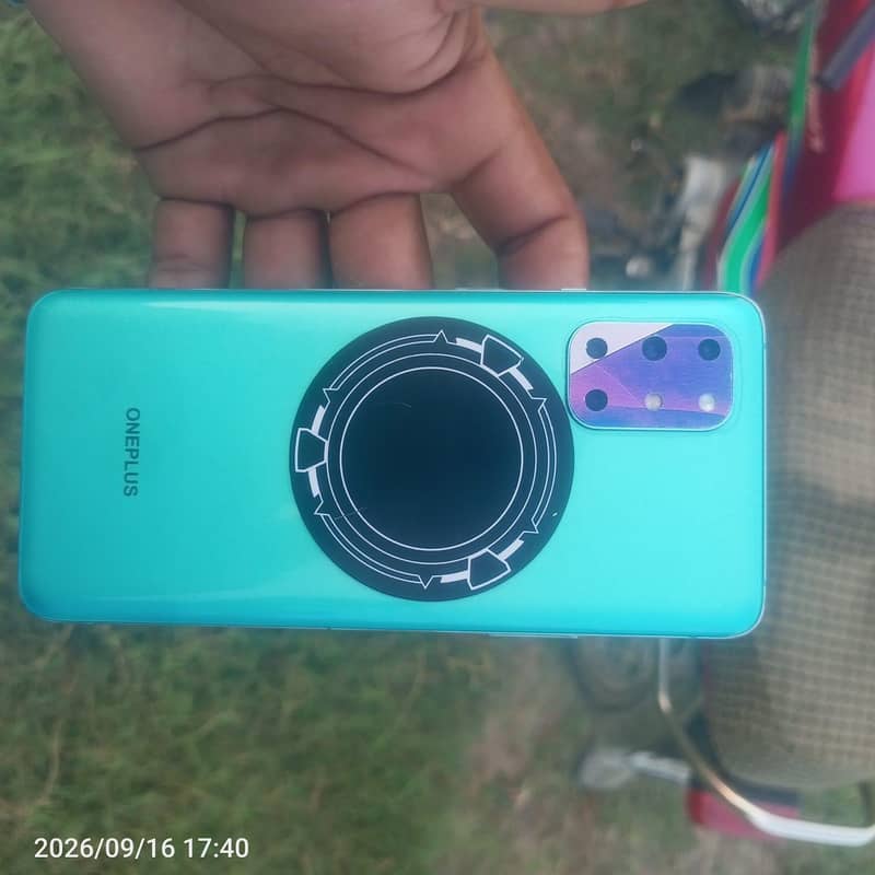 One Plus 8T 1