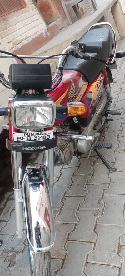 Honda CD 70 (2025 Model) For Sale.