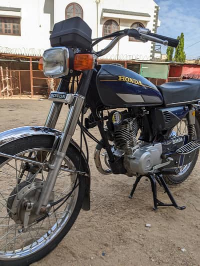 CG 125 MODEL 1990 FOR SALE (Faisalabad Regesterd)