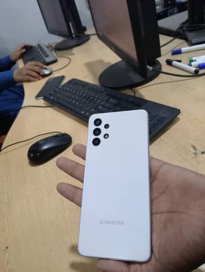 Samsung  Galaxy A32