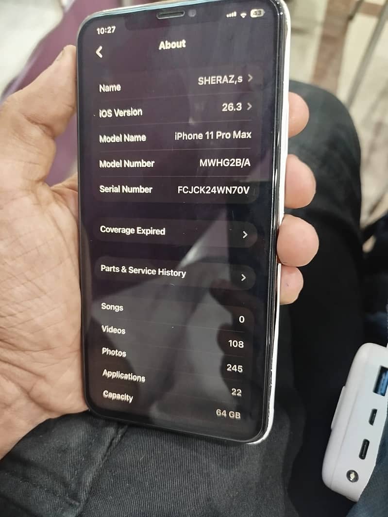 Apple iPhone 11 Pro Max 4