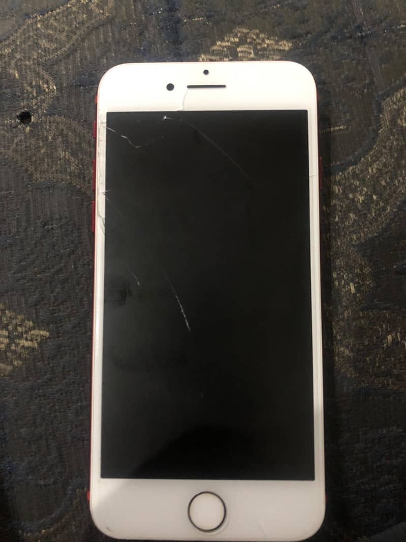 Apple iPhone 7 0