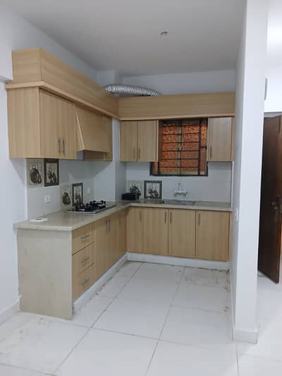 Falaknaz Twin Tower 2 Bed DD For Rent